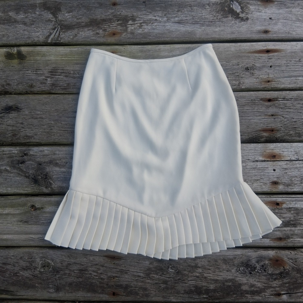 Vintage DRAMA White Pleated Hem‎ Skirt Sz 6 Made USA Y2K Bridal Party Minimalist